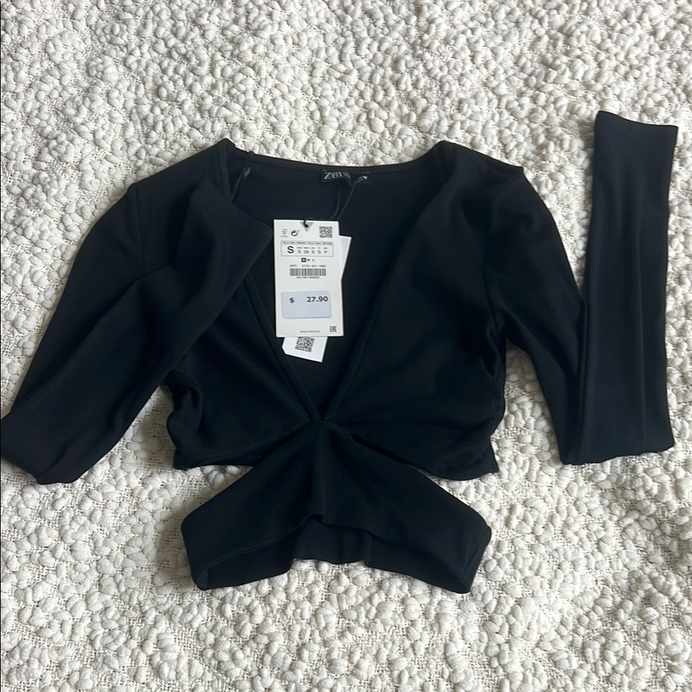 NWT Zara Black Fitted Crop Top